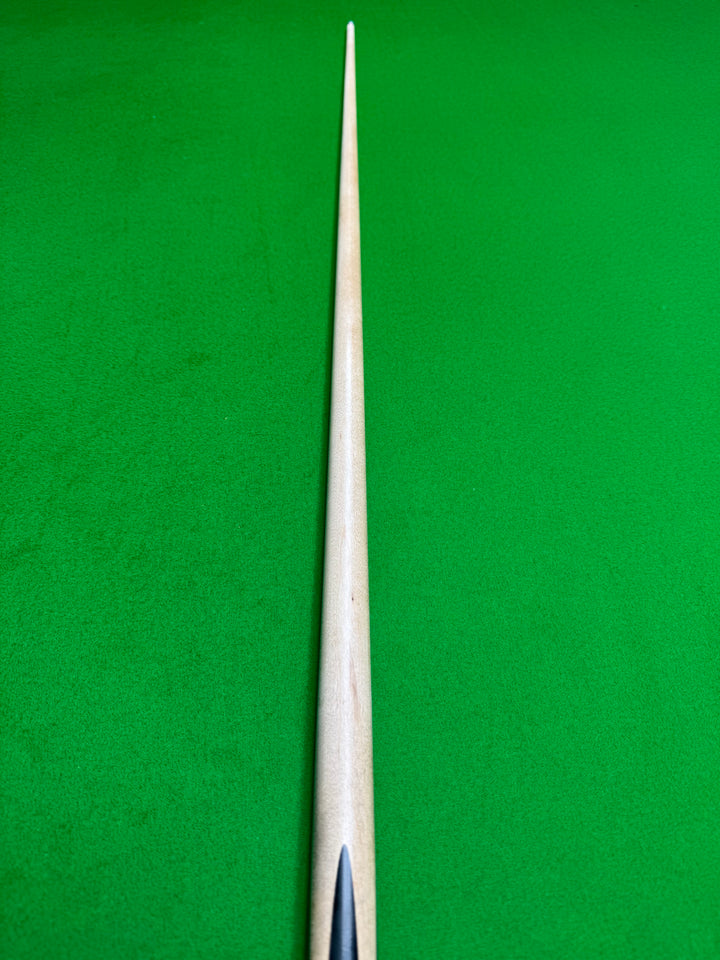 Eagle Cues Ultimate 2043 – 8.6mm – TI Ferrule – 58" – 17.9oz