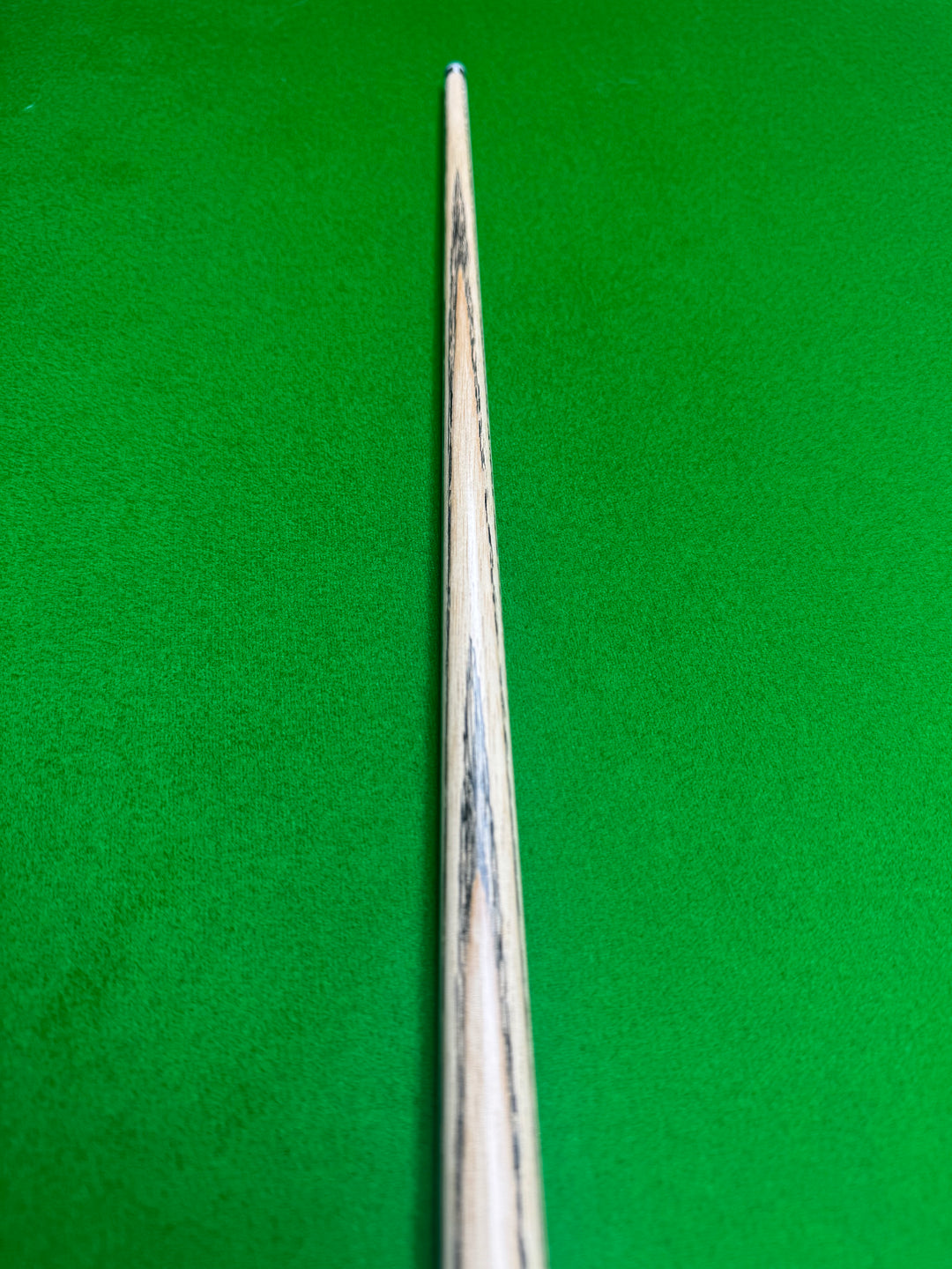 Eagle Cues Ultimate 2052 – 8.6mm – 58.75" – 18.4oz