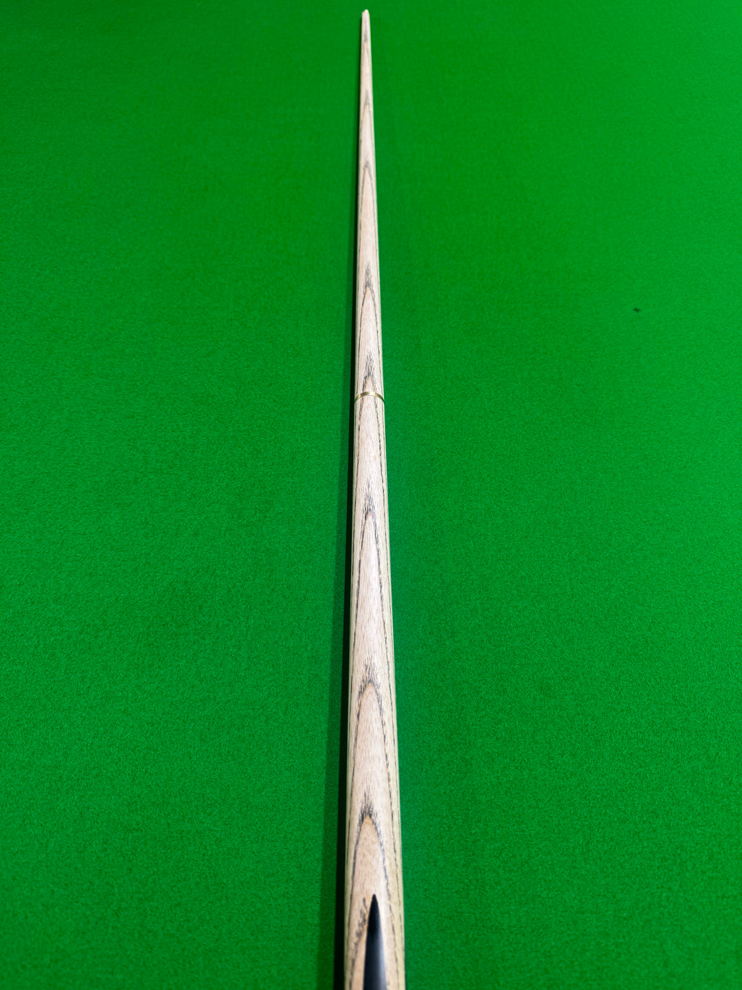1066 Billiards Earl 004 – 2pc – 9.5mm – 60" – 18.5oz